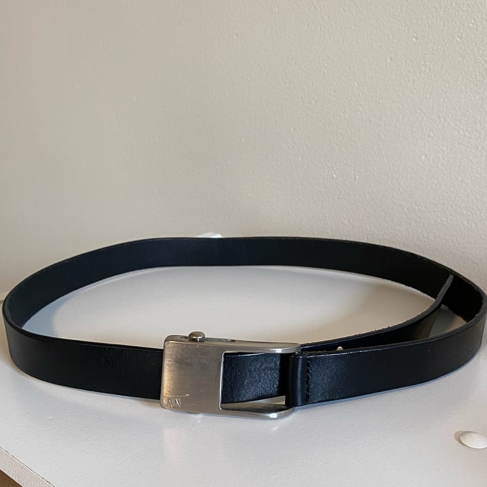 Armani Exchange black leather belt with silver hardware. adjustable size